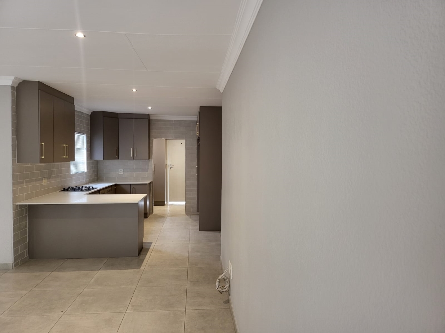 3 Bedroom Property for Sale in Boschdal North West